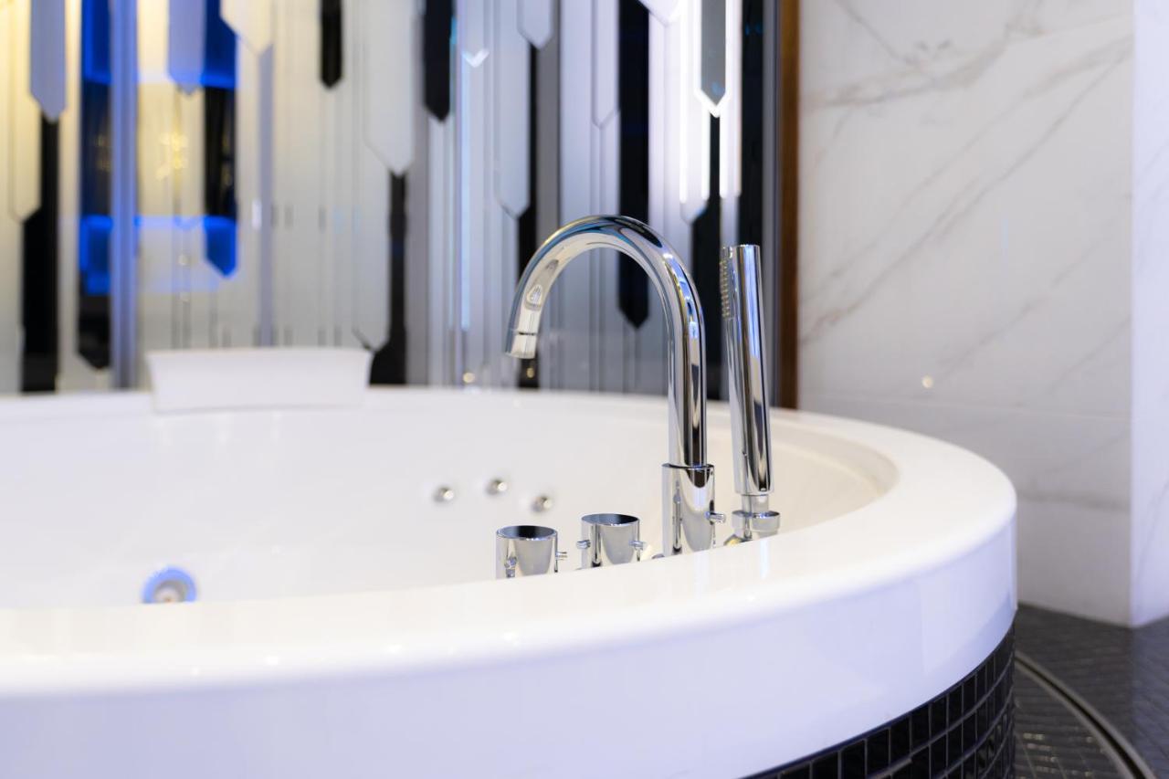 Tsarsky Hotel 키예프 외부 사진